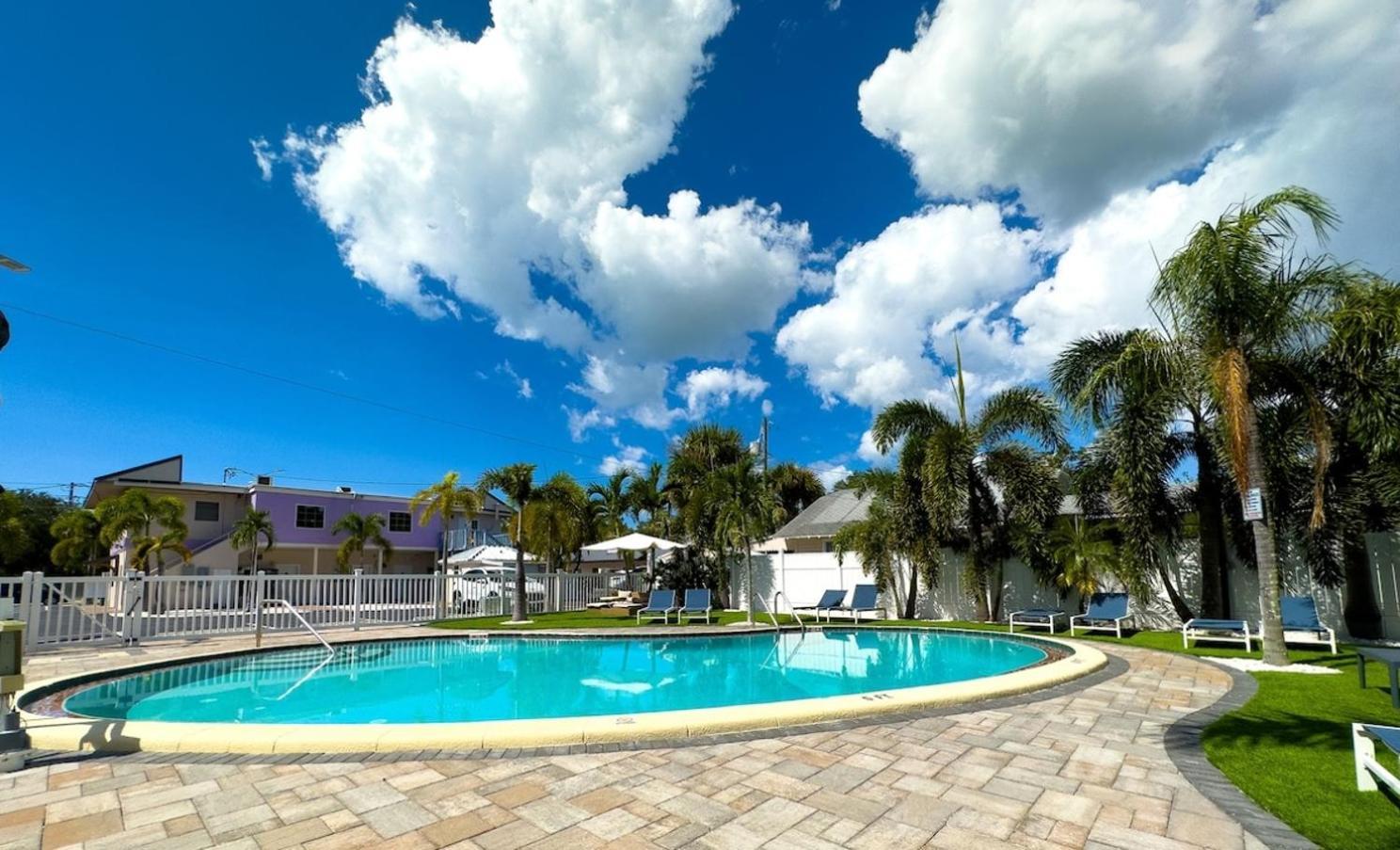 קלירווטר 1K Bed Studio Apt With Shared Pool 06 מראה חיצוני תמונה